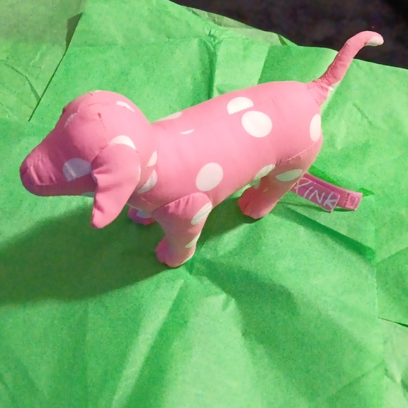 Pink polka dot 💗 vs puppy 🐶! - Picture 3 of 5